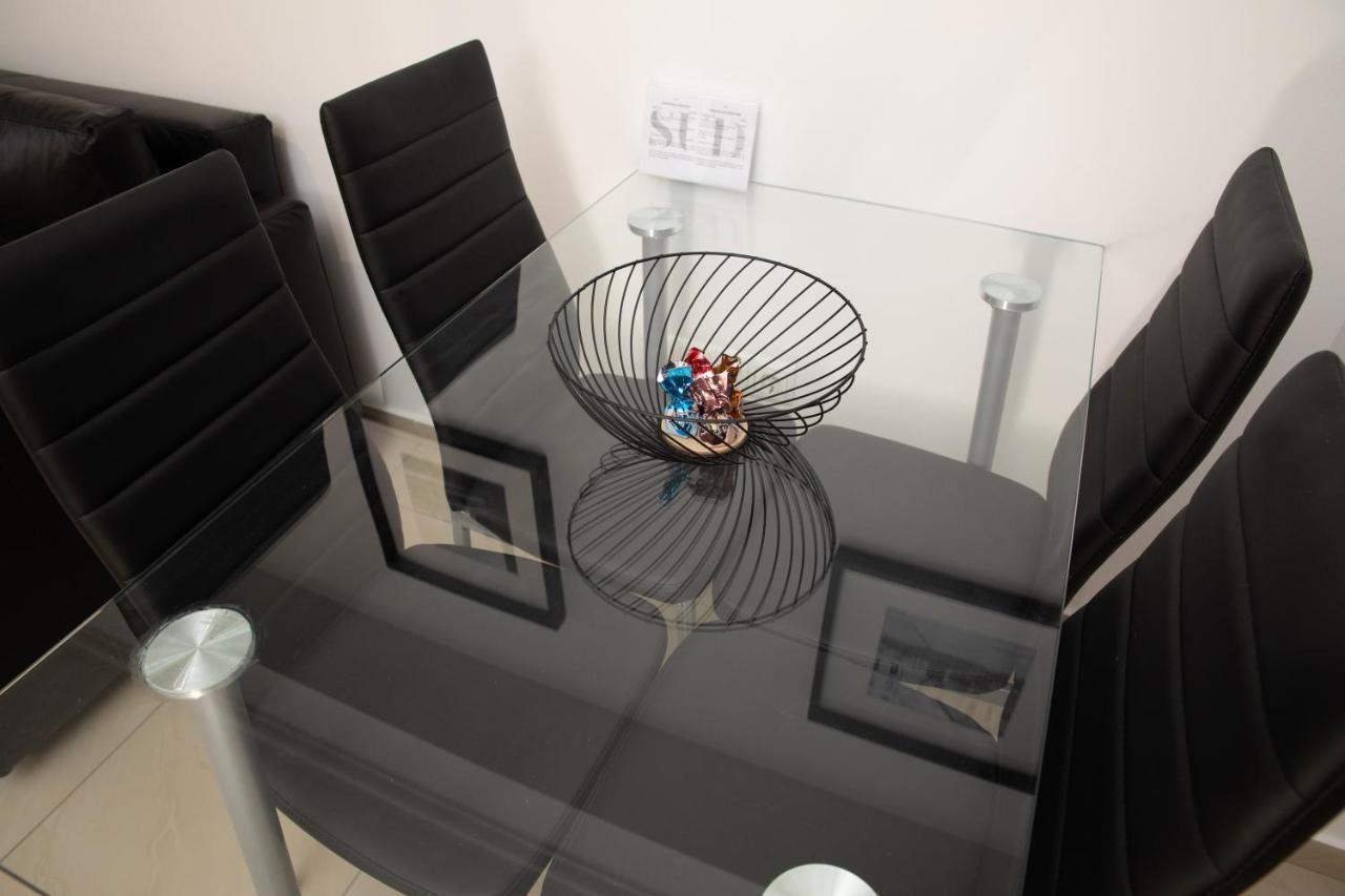 Nobel: Premium Two-Room Apartment In Bucharest'S City Center! Kültér fotó