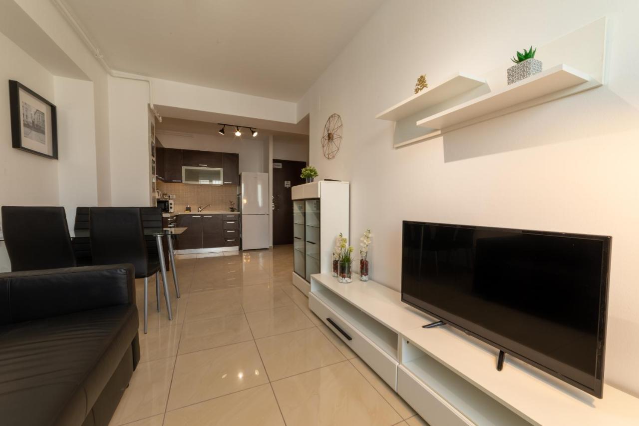 Nobel: Premium Two-Room Apartment In Bucharest'S City Center! Kültér fotó